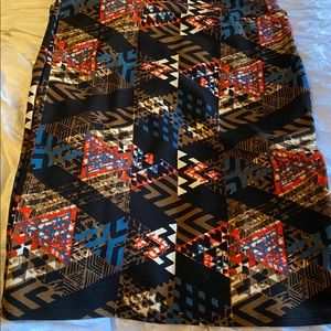 LuLaRoe Cassie XL NWOT chocolate/red/blue/cream
